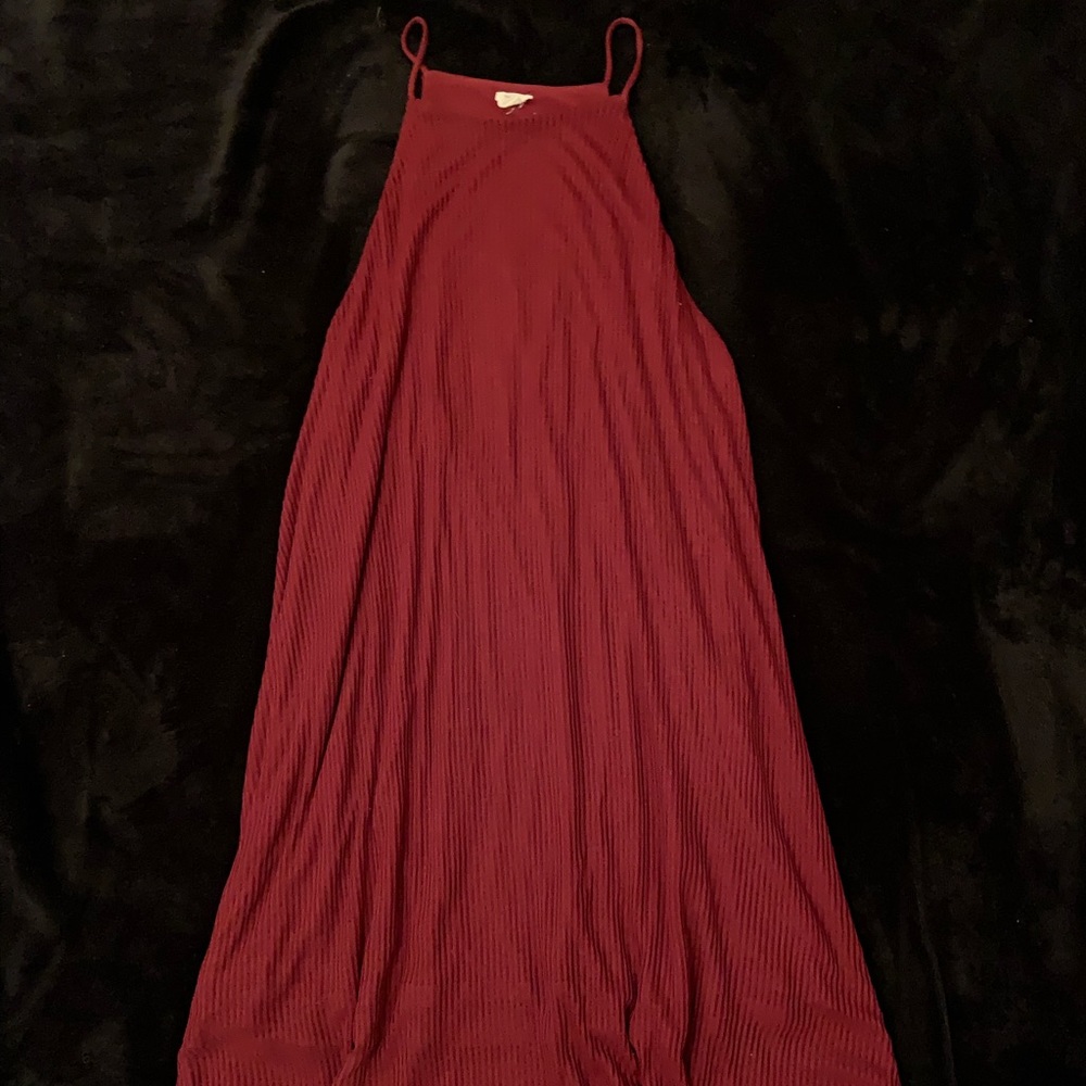 Maroon flowy dress